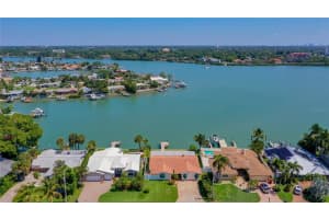 7869 9TH AVENUE, ST PETERSBURG, FL 33707 Sold 06/14/23