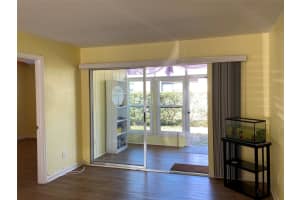 9124 OAKWOOD LN #9124, SEMINOLE, FL 33776 Sold 10/06/23