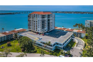 6287 BAHIA DEL MAR CIRCLE, ST PETERSBURG, FL 33715 Sold 04/28/23