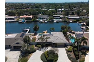 1046 44TH AVENUE, ST PETERSBURG, FL 33703 Sold 09/01/23