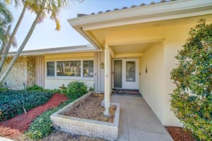 1046 44TH AVENUE, ST PETERSBURG, FL 33703 Sold 09/01/23