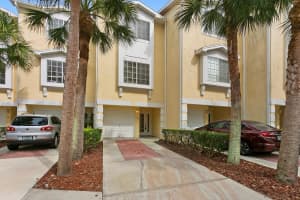 125 BRENT CIRCLE, OLDSMAR, FL 34677 Sold 07/20/23