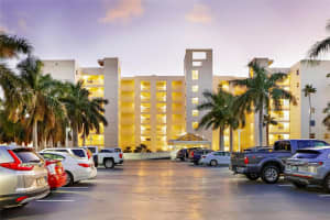 6105 BAHIA DEL MAR CIRCLE, ST PETERSBURG, FL 33715 Sold 06/27/23