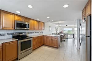19451 GULF BOULEVARD, INDIAN SHORES, FL 33785 Sold 07/14/23