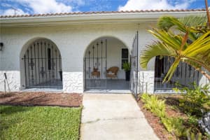 3148 Carlos Dr, Dunedin, FL 34698, Sold 05/05/23