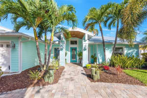 1135 79th St S, St. Petersburg, FL 33707, Sold 05/31/23