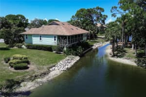 1010 Osprey Ct, Tarpon Springs, FL 34689, Sold 05/26/23