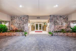 622 EDGEWATER DRIVE, DUNEDIN, FL 34698 Sold 02/28/25