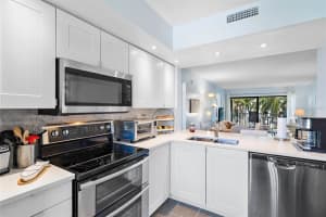 6287 BAHIA DEL MAR CIRCLE, ST PETERSBURG, FL 33715 Sold 05/15/23