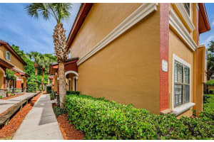 2279 PORTOFINO PLACE, PALM HARBOR, FL 34683 Sold 05/13/23