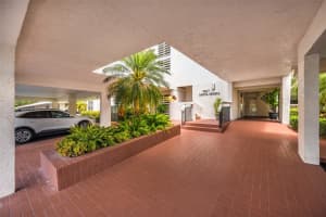 7867 SAILBOAT KEY BOULEVARD, SOUTH PASADENA, FL 33707 Sold 06/16/23