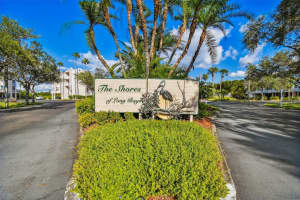 6205 SHORELINE DRIVE, ST PETERSBURG, FL 33708 Sold 06/30/23