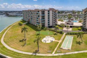 1 Key Capri #701w Treasure Island, FL 33706 Sold 05/26/23