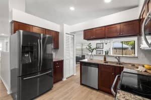 7615 37TH STREET CIRCLE, SARASOTA, FL 34243 Sold 06/30/23