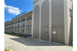 10215 REGAL DRIVE, LARGO, FL 33774 Sold 05/15/23