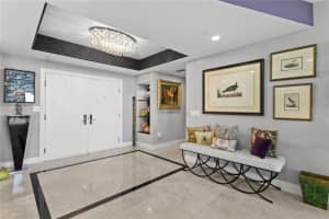 1 BEACH DRIVE, ST PETERSBURG, FL 33701 Sold 09/12/23