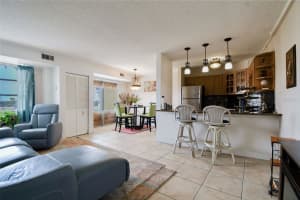 3315 58TH AVENUE, ST PETERSBURG, FL 33712 Sold 11/01/23