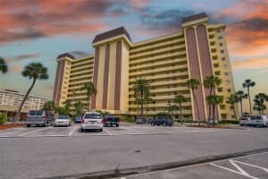 4775 COVE CIRCLE, ST PETERSBURG, FL 33708 Sold 08/14/23