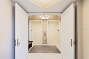 400 BEACH DRIVE, ST PETERSBURG, FL 33701 Sold 09/06/23