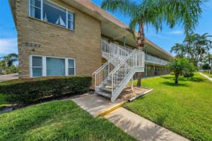 5247 81st St N, St. Petersburg, FL 33709, Sold 05/19/23
