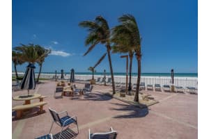 17940 GULF BOULEVARD, REDINGTON SHORES, FL 33708 Sold 06/08/23