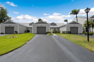 9394 WESTLINKS TERRACE, SEMINOLE, FL 33777 Sold 06/14/23