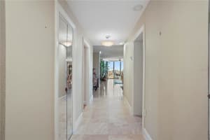 1 BEACH DRIVE, ST PETERSBURG, FL 33701 Sold 02/08/24