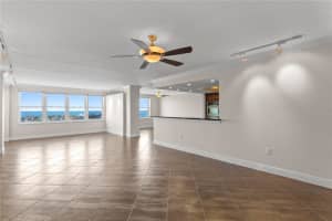 5200 BRITTANY DRIVE, ST PETERSBURG, FL 33715 - MLS#MFRU8199801