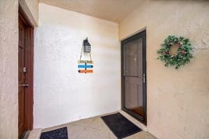 108 FERNWOOD CIRCLE, SEMINOLE, FL 33777 Sold 07/05/23