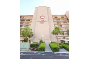 7600 SUN ISLAND DRIVE, SOUTH PASADENA, FL 33707 Sold 06/09/23
