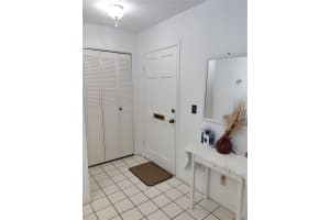 213 BUTTONWOOD CIRCLE, SEMINOLE, FL 33777 Sold 10/11/23