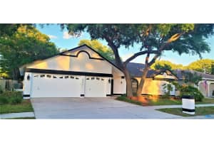 10377 Shady Oak Ln