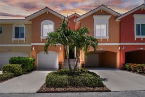 18 FRANKLIN COURT, ST PETERSBURG, FL 33711 Sold 06/20/23