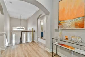 18 FRANKLIN COURT, ST PETERSBURG, FL 33711 Sold 06/20/23