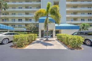 7882 SAILBOAT KEY BOULEVARD, SOUTH PASADENA, FL 33707 Sold 08/25/23