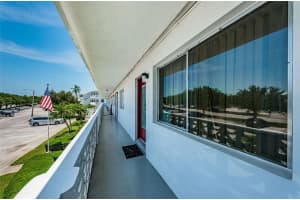 8220 112TH STREET, SEMINOLE, FL 33772 Sold 11/20/23