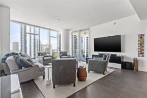 175 1ST STREET, ST PETERSBURG, FL 33701 Sold 08/10/23