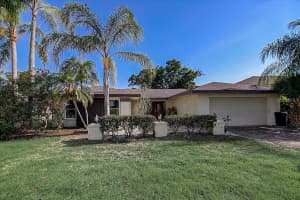 9212 GRAND BLANC DRIVE, SEMINOLE, FL 33777 Sold 10/06/23