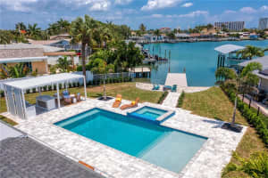 972 79th St S, St. Petersburg, FL 33707, Sold 06/02/23