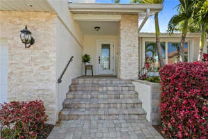 3040 ALTON DRIVE, ST PETE BEACH, FL 33706 Sold 07/06/23