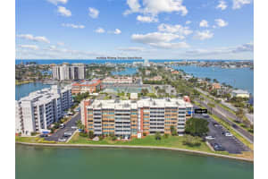 500 TREASURE ISLAND CAUSEWAY, TREASURE ISLAND, FL 33706 Sold 05/03/24