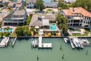 2817 SEABREEZE DRIVE, GULFPORT, FL 33707 Sold 06/29/23