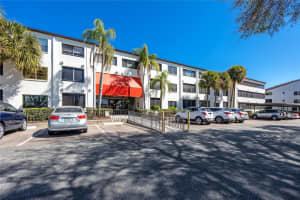 2587 COUNTRYSIDE BOULEVARD, CLEARWATER, FL 33761 Sold 07/27/23