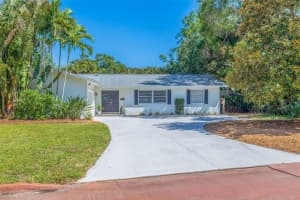 1200 SERPENTINE DRIVE, ST PETERSBURG, FL 33705 Sold 08/31/23