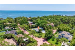 1200 SERPENTINE DRIVE, ST PETERSBURG, FL 33705 Sold 08/31/23