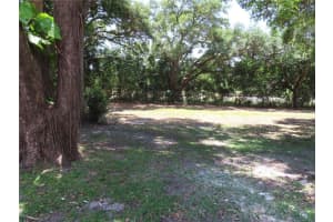 1167 MISSION CIRCLE, CLEARWATER, FL 33759 Sold 08/31/23