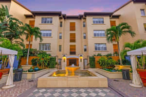 100 4TH AVENUE, ST PETERSBURG, FL 33701 Sold 07/27/23