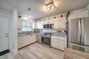 9950 62ND TERRACE, ST PETERSBURG, FL 33708 Sold 08/15/23