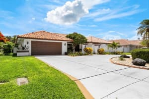 6100 LEELAND STREET, ST PETERSBURG, FL 33715 Sold 09/25/23