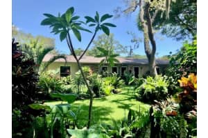 1727 KARLETON PLACE, ST PETERSBURG, FL 33712 Sold 06/30/23